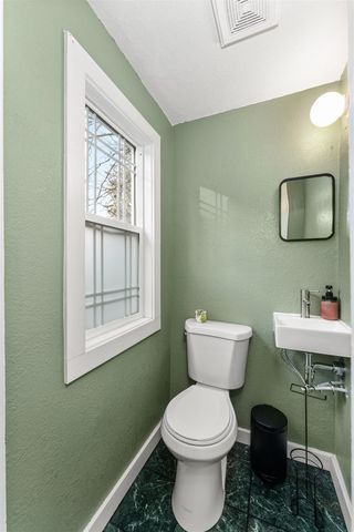 807 E 11th Ave, Spokane, WA 99202