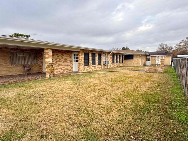 1002 Hilda St, Morgan City, LA 70380