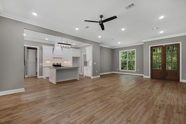 4131 HWY 589, Sumrall, MS 39482