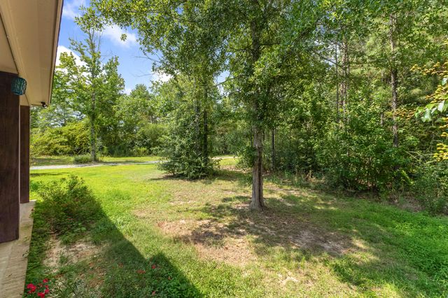 4131 HWY 589, Sumrall, MS 39482