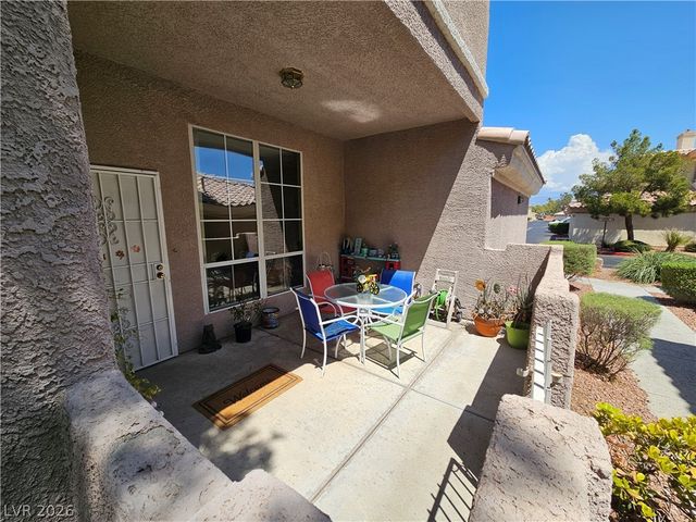 6901 Cobre Azul Avenue 102, Las Vegas, NV 89108