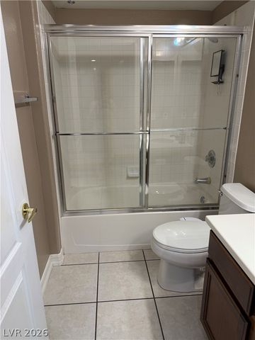 6901 Cobre Azul Avenue 102, Las Vegas, NV 89108