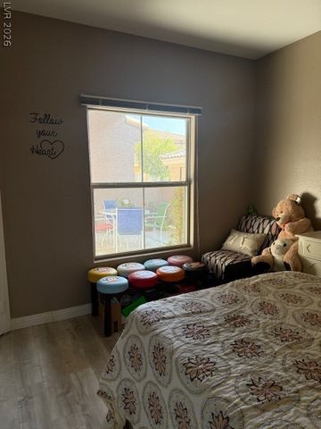 6901 Cobre Azul Avenue 102, Las Vegas, NV 89108