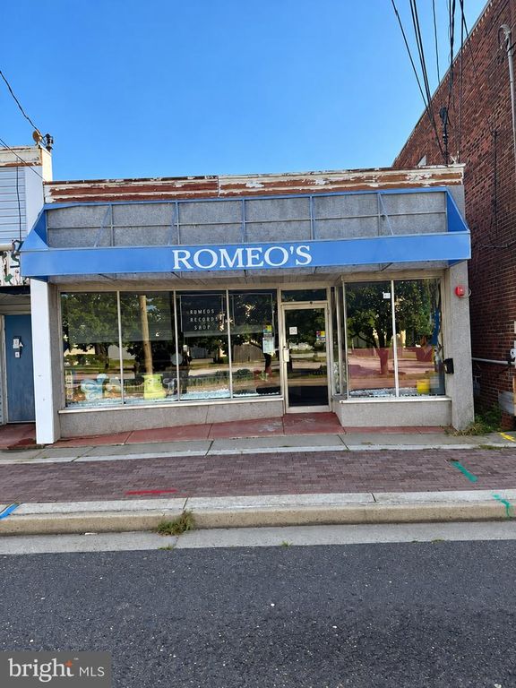 1313 N DELAWARE ST, PAULSBORO, NJ 08066 — exterior