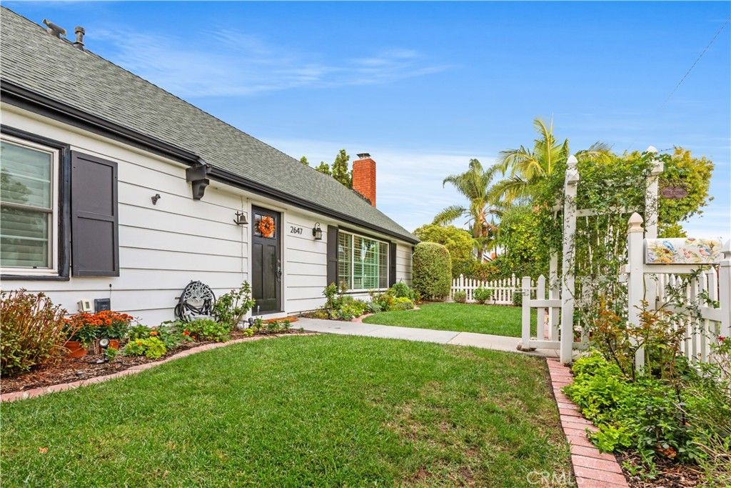 2647 E Wilson Avenue, Orange, CA 92867 — photo 4