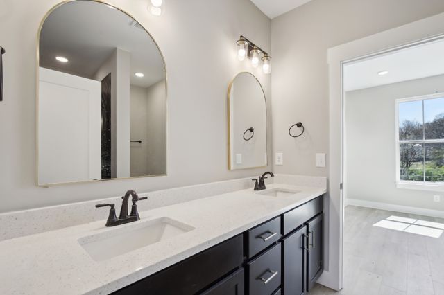 347 Archwood Dr, Madison, TN 37115