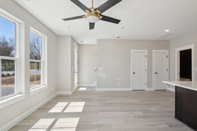 347 Archwood Dr, Madison, TN 37115