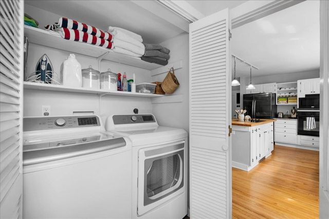1721 Dorset Street, South Burlington, VT 05403