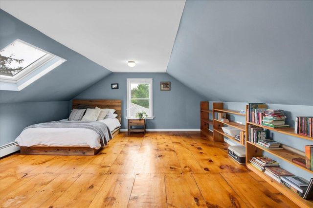 1721 Dorset Street, South Burlington, VT 05403