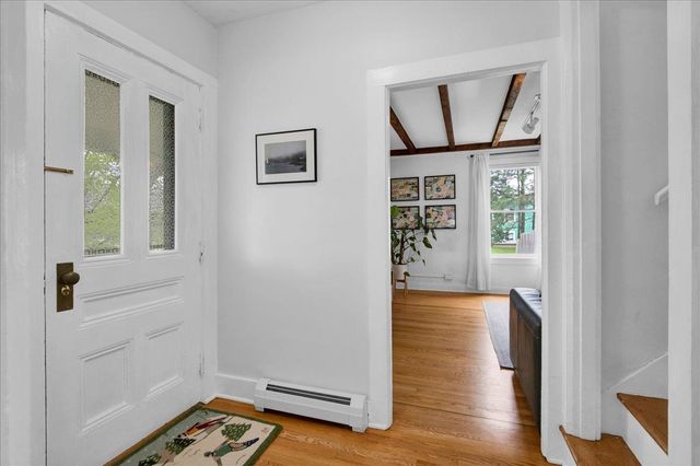 1721 Dorset Street, South Burlington, VT 05403