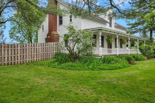 1721 Dorset Street, South Burlington, VT 05403