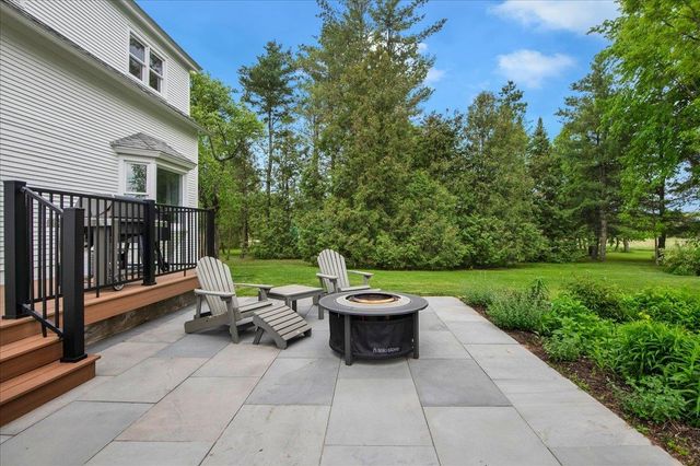 1721 Dorset Street, South Burlington, VT 05403