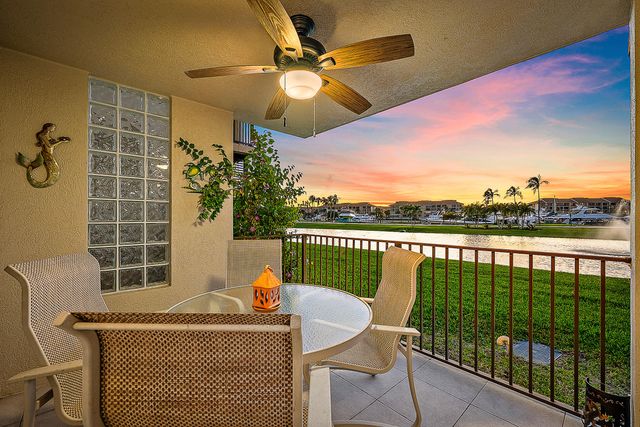 701 Seafarer Circle 103, Jupiter, FL 33477