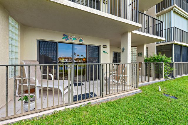 701 Seafarer Circle 103, Jupiter, FL 33477