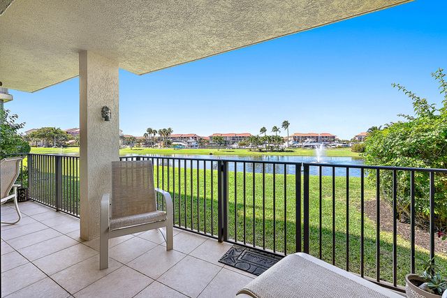 701 Seafarer Circle 103, Jupiter, FL 33477