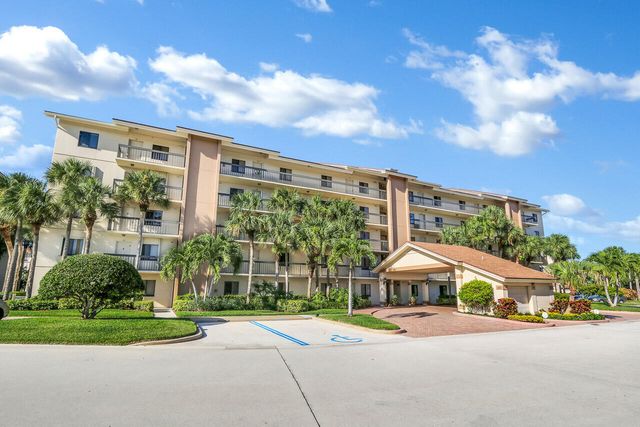701 Seafarer Circle 103, Jupiter, FL 33477