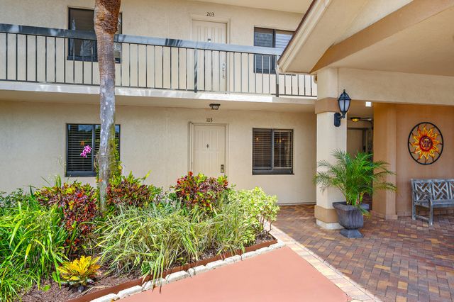 701 Seafarer Circle 103, Jupiter, FL 33477