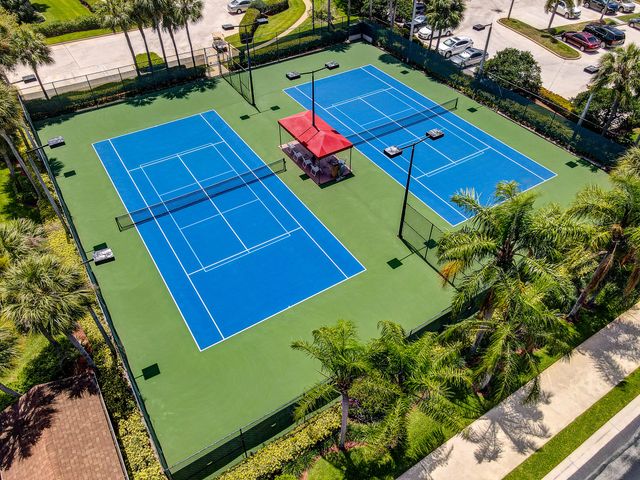 701 Seafarer Circle 103, Jupiter, FL 33477
