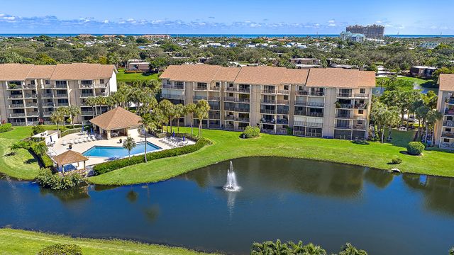 701 Seafarer Circle 103, Jupiter, FL 33477
