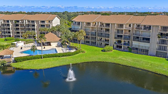 701 Seafarer Circle 103, Jupiter, FL 33477