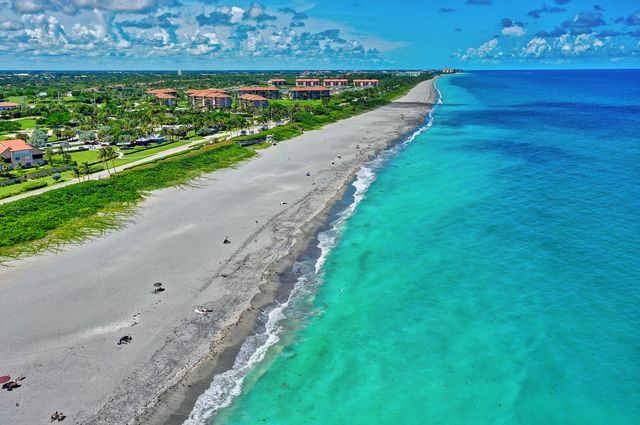 701 Seafarer Circle 103, Jupiter, FL 33477
