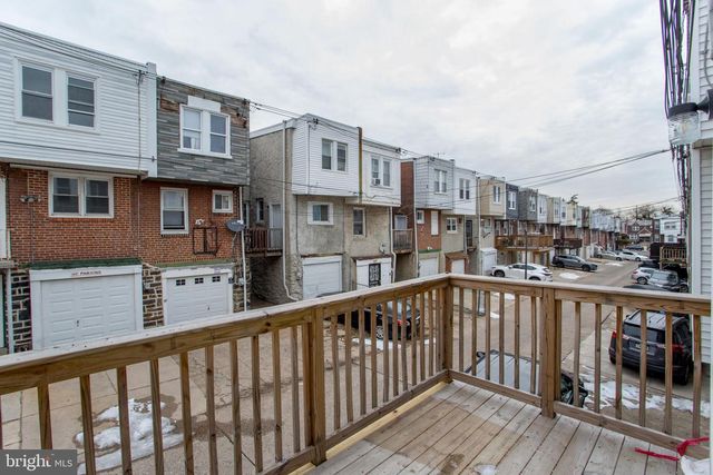 5747 HADDINGTON LN, Philadelphia, PA 19131