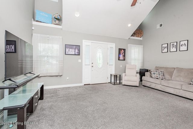 107 Nashville Dr, Coxs Creek, KY 40013