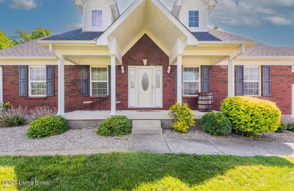 107 Nashville Dr, Coxs Creek, KY 40013