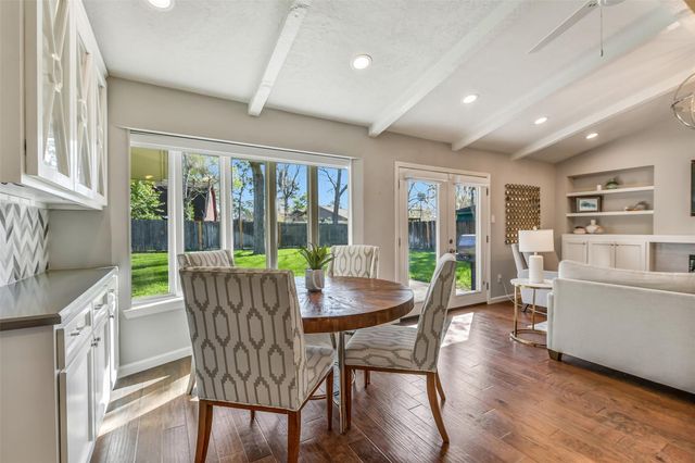 15335 Wandering Trail, Friendswood, TX 77546