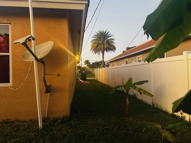 874 SW Mccracken Avenue, Port St. Lucie, Port St Lucie, FL 34953