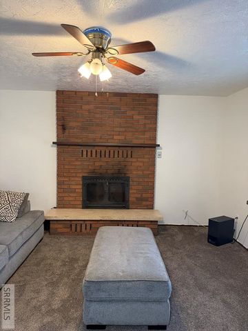 8224 N 5th W, Idaho Falls, ID 83401