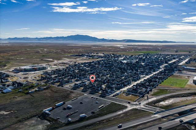 3261 S BURKHILL LN, Syracuse, UT 84075