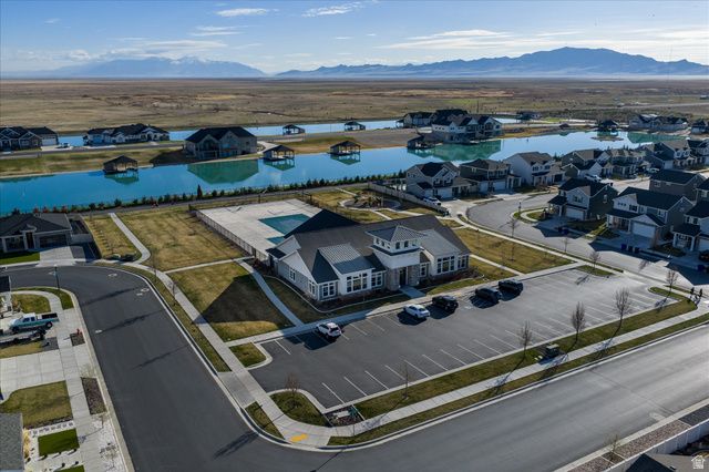 3261 S BURKHILL LN, Syracuse, UT 84075