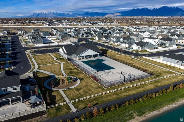 3261 S BURKHILL LN, Syracuse, UT 84075