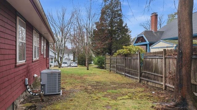 53 Dean St, Westwood, MA 02090