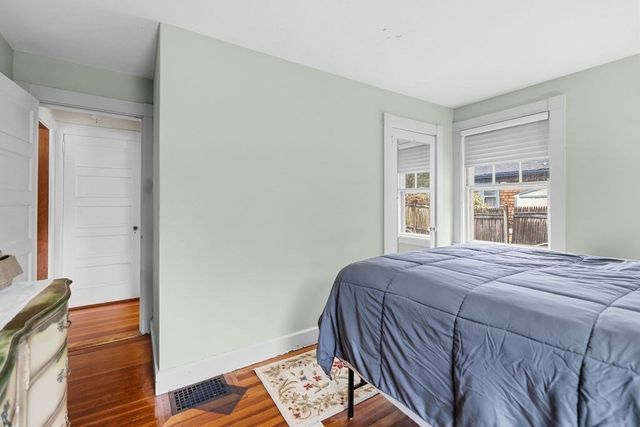 53 Dean St, Westwood, MA 02090