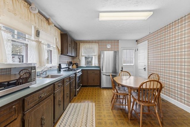 53 Dean St, Westwood, MA 02090