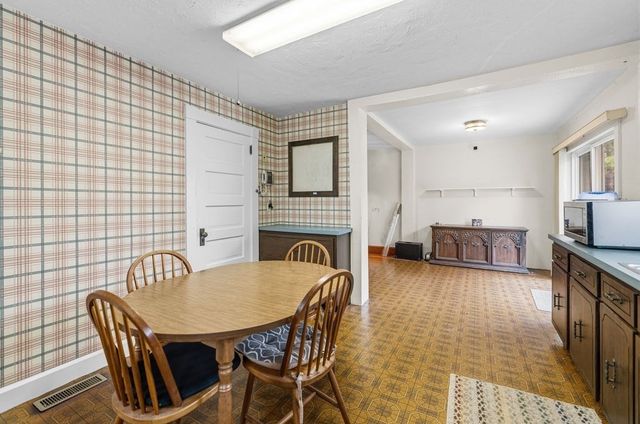 53 Dean St, Westwood, MA 02090