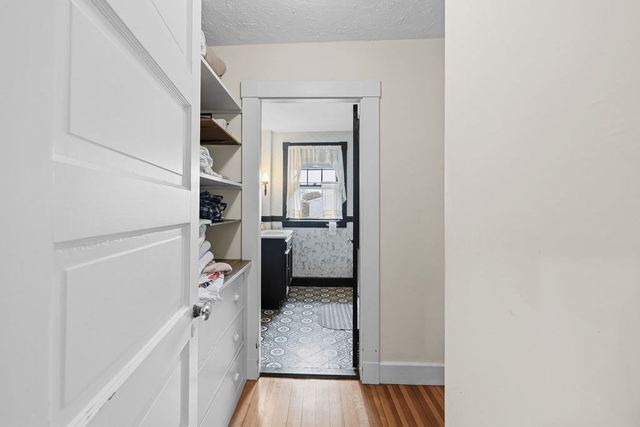 53 Dean St, Westwood, MA 02090