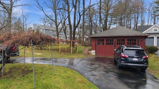53 Dean St, Westwood, MA 02090