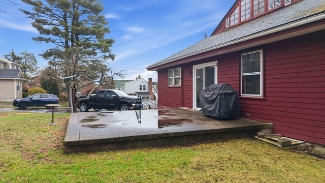 53 Dean St, Westwood, MA 02090