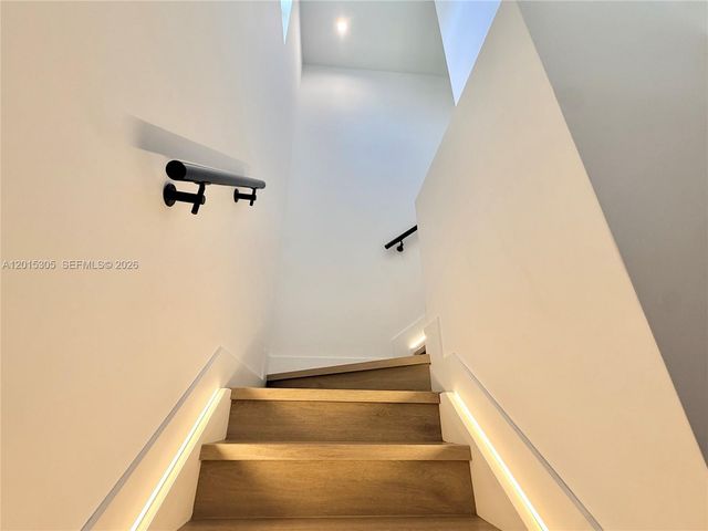 12750 NW 23rd Pl, Miami, FL 33167