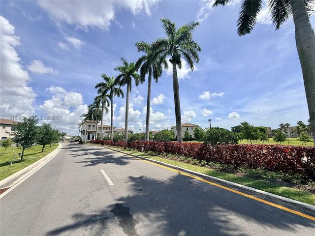 12750 NW 23rd Pl, Miami, FL 33167