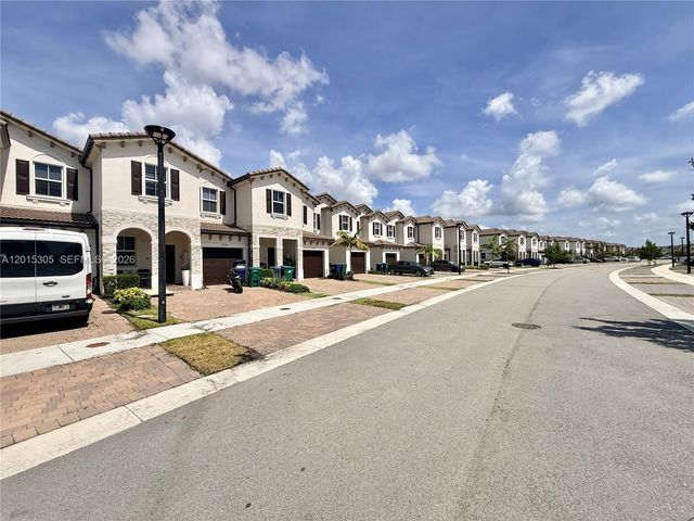 12750 NW 23rd Pl, Miami, FL 33167
