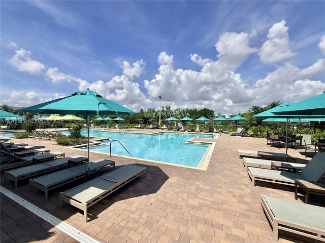 12750 NW 23rd Pl, Miami, FL 33167
