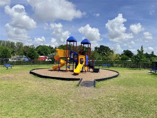 12750 NW 23rd Pl, Miami, FL 33167