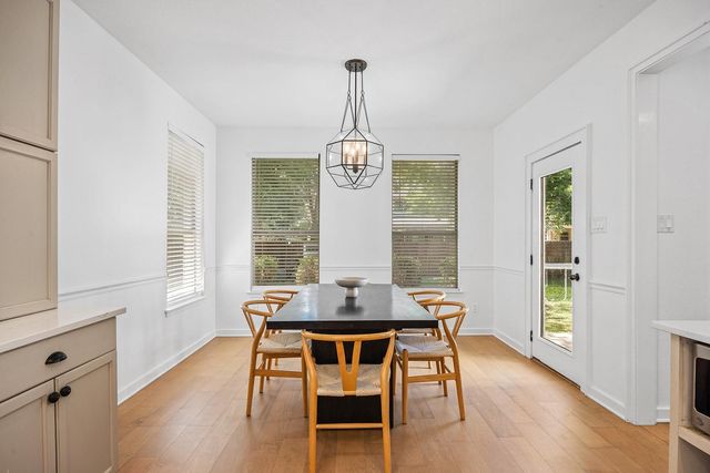 702 Churchill Farms DR, Georgetown, TX 78626