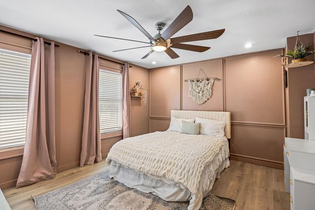 702 Churchill Farms DR, Georgetown, TX 78626
