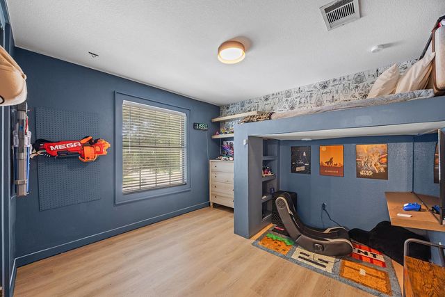 702 Churchill Farms DR, Georgetown, TX 78626