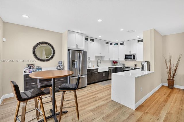 1581 Yellowheart Way, Hollywood, FL 33019